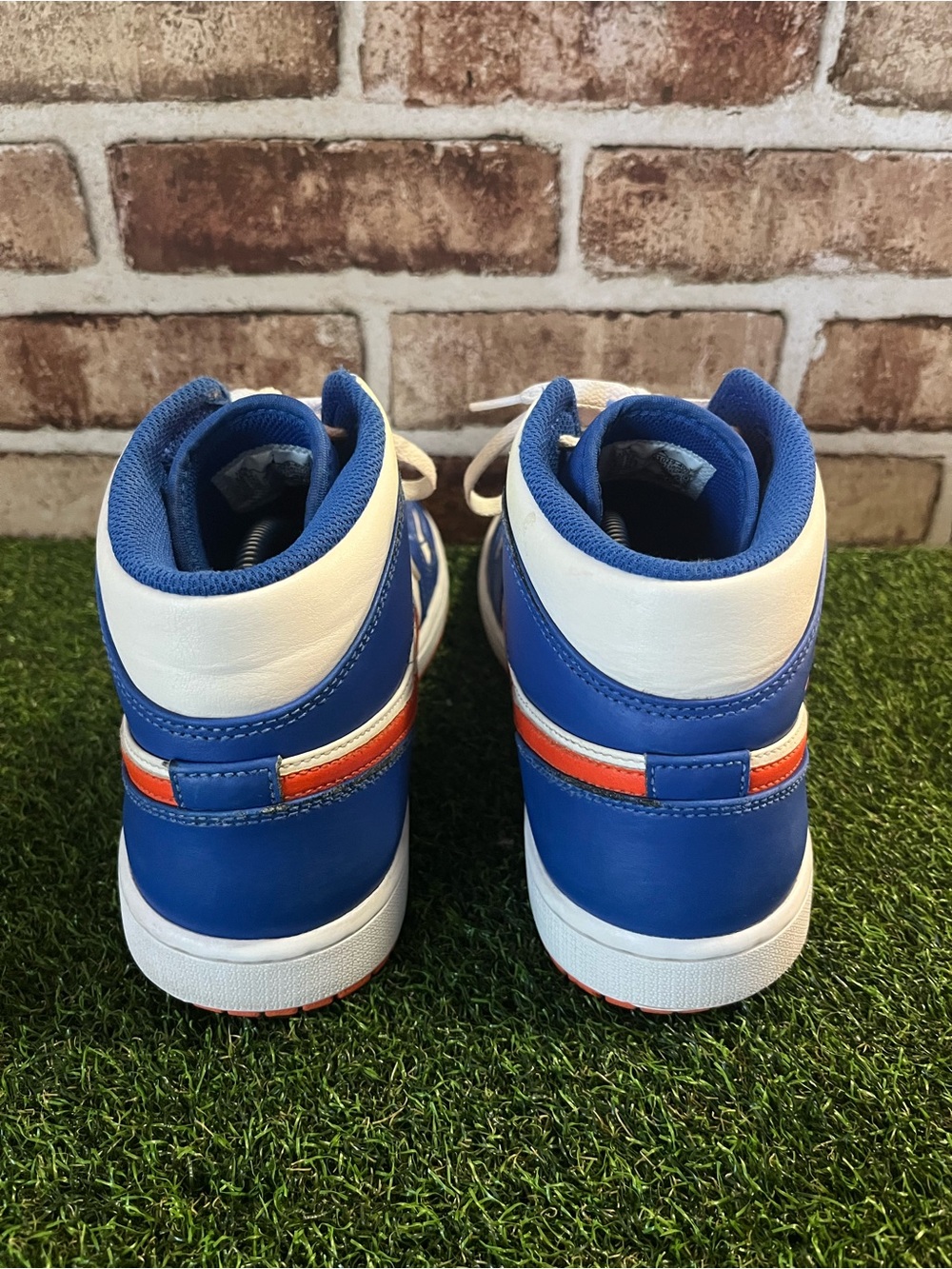 Nike - Picture 4 of 6